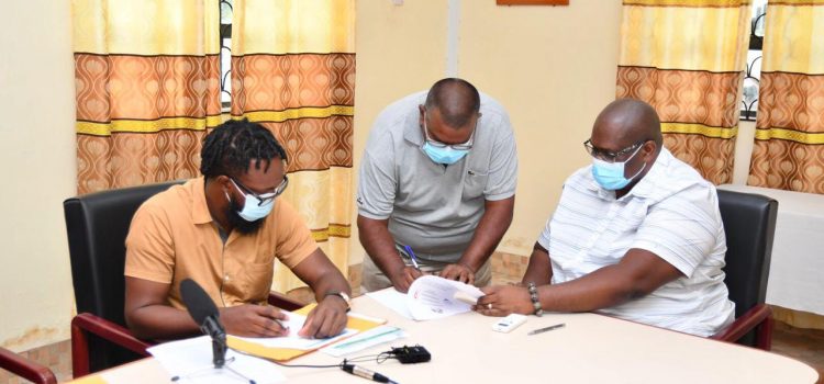 Contracts Awarded for the Construction of 100 Housing Units in Williamsburg, Corentyne