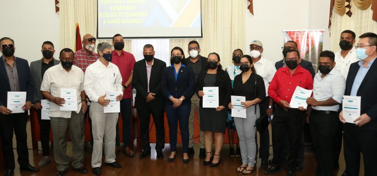 $13.3 Billion in Contracts Inked for Eccles to Diamond Four-Lane Highway